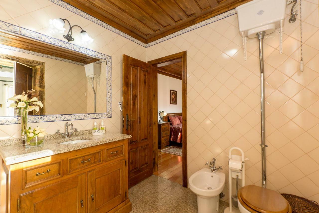 Casa Da Encruzilhada Holiday home *