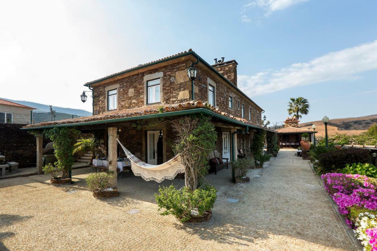 Casa Da Encruzilhada Holiday home *